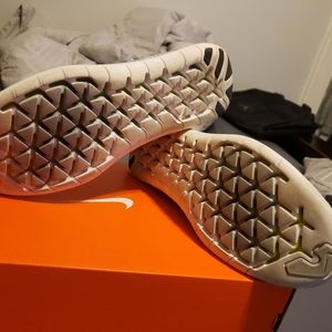 Nike free run motion sz 11